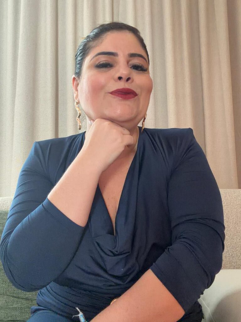 Executiva Luana Rebello